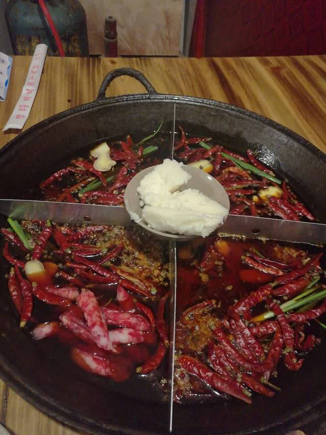 舒李记犟拐拐老火锅(重大a区店)