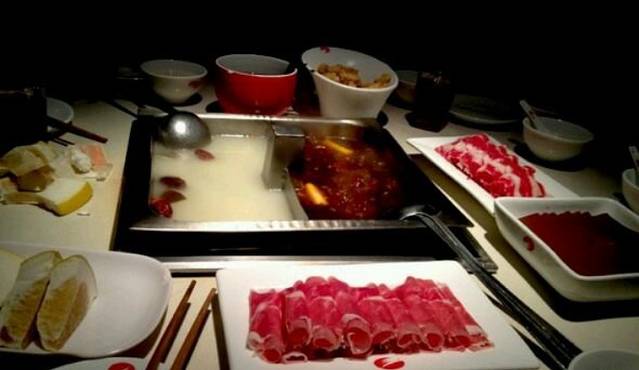 海底捞火锅(威高广场店)