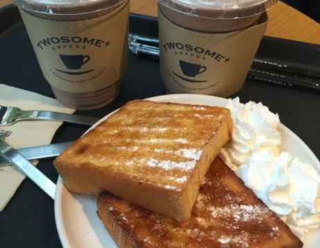 Twosome Place Myeongdong Olive Young的图片