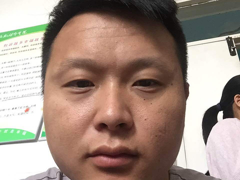 刘先森火锅汉堡炸鸡披萨