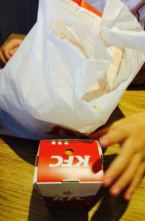 肯德基(蓝谷地DT店)