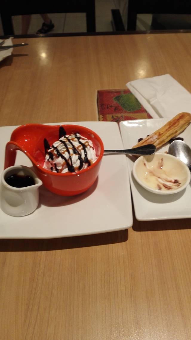 必胜客(奉贤宝龙城市广场店)