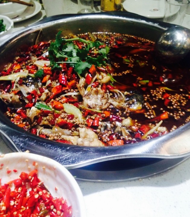 味之绝美蛙鱼头火锅(泸州店)