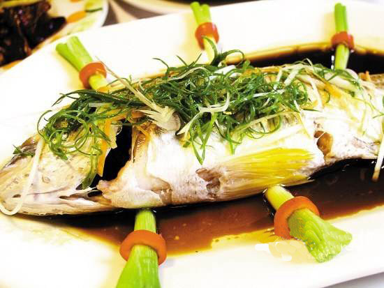 鹏通饭店(双岛湾路店)