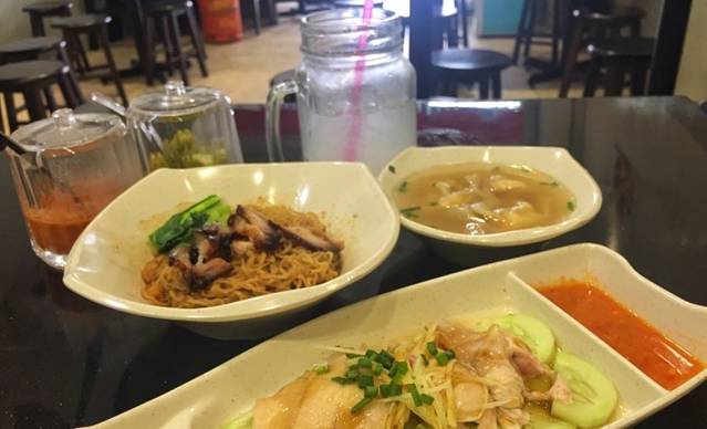 阿牛云吞面专卖店