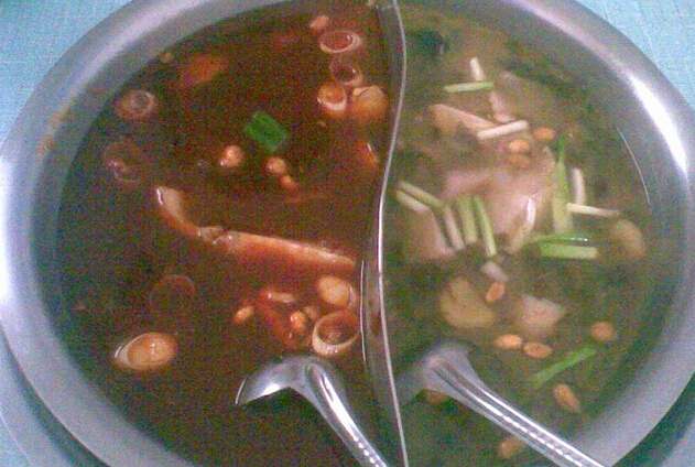 重庆特色火锅冷锅鱼(武大店)