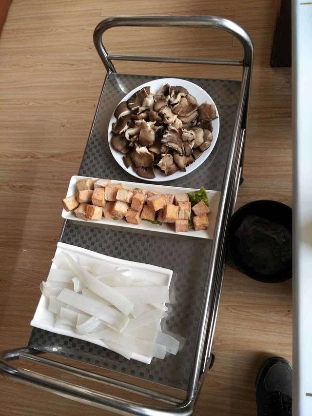 尚品牛一锅筋头巴脑一锅香(畅园小区店)