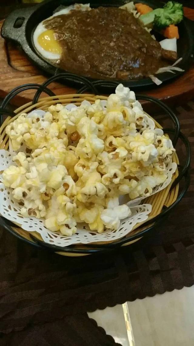 咖巴伊牛排(海宁黑金冠店)