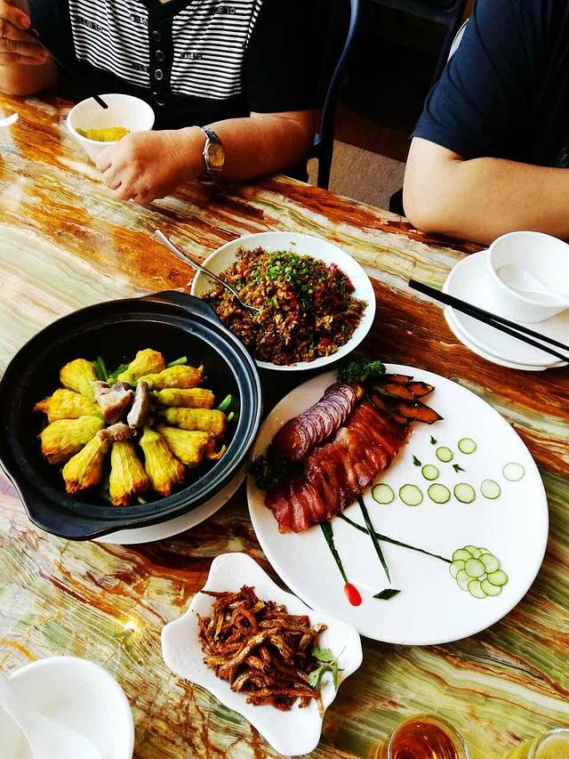 椿记烧鹅(北雀店)