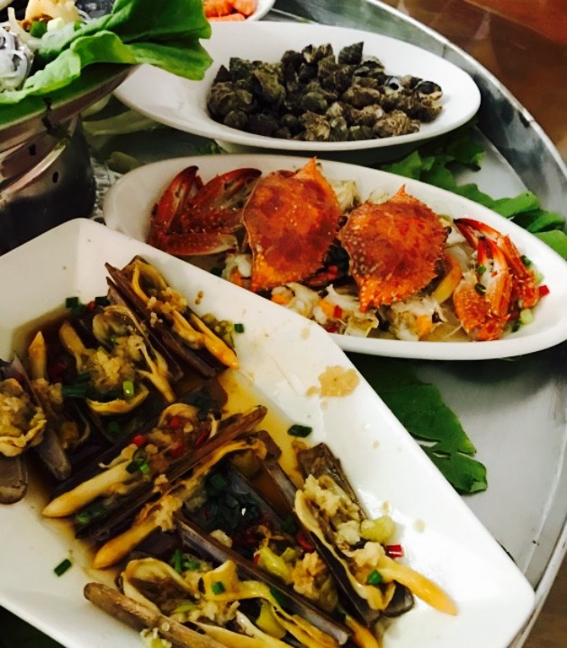 鸿量仔海鲜大排档