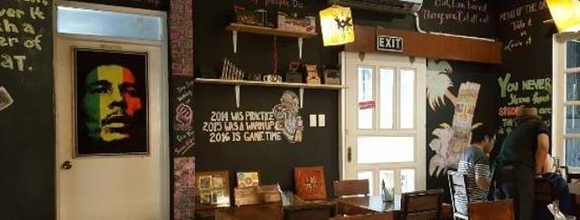 Brad and Pit's Ribshack