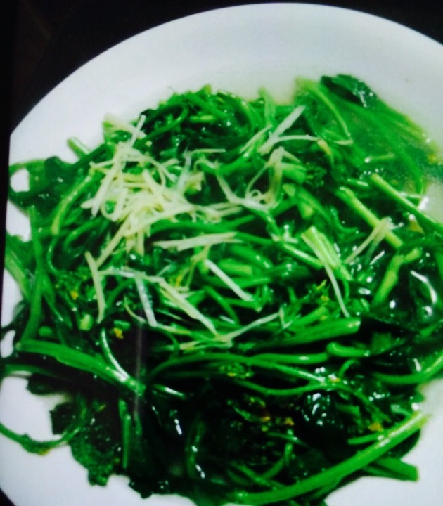 港源鱼庄(湖边店)