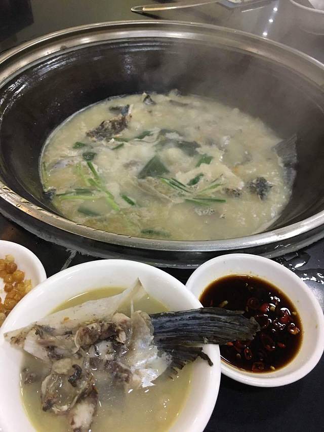 渔家土灶柴火鱼(番禺沙湾店)