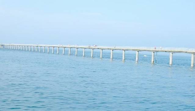 Les Arcades Restaurant