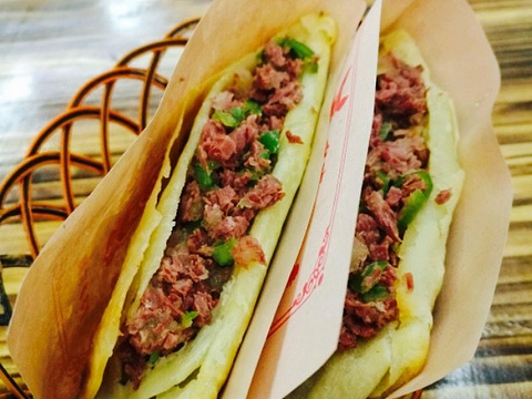 正宗驴肉火烧