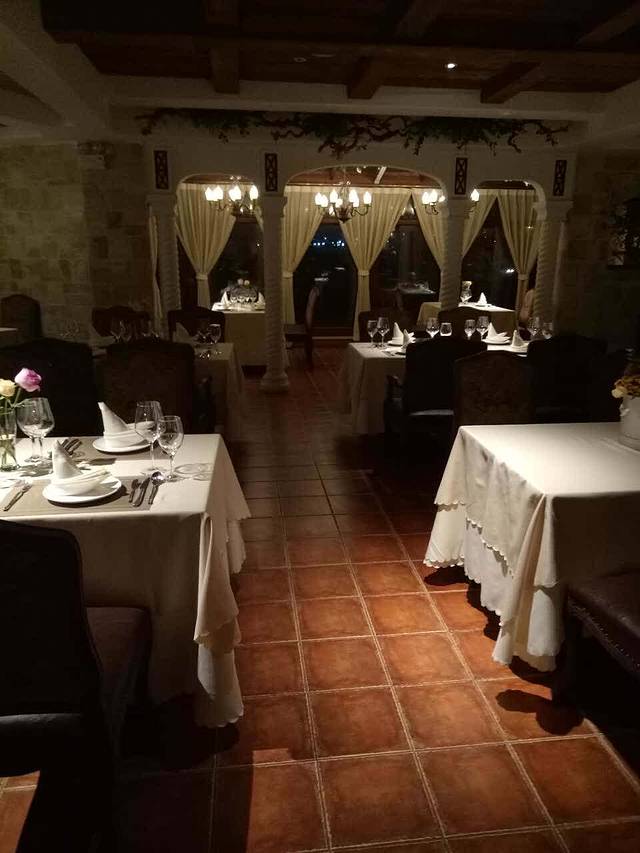 别处生活西餐厅