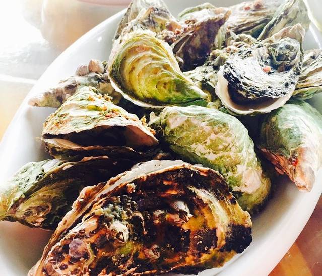 小渔村海上餐厅