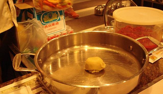 香他她煲仔饭(南开大悦城店)