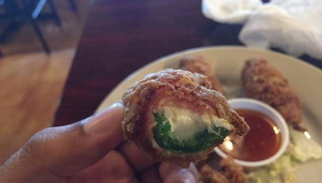 Mazzy's Sports Bar and Grill