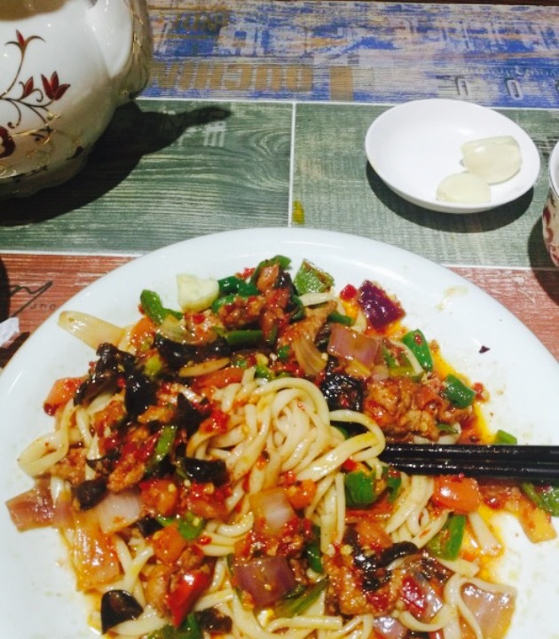 喀瓦新疆菜·清真(西关店)