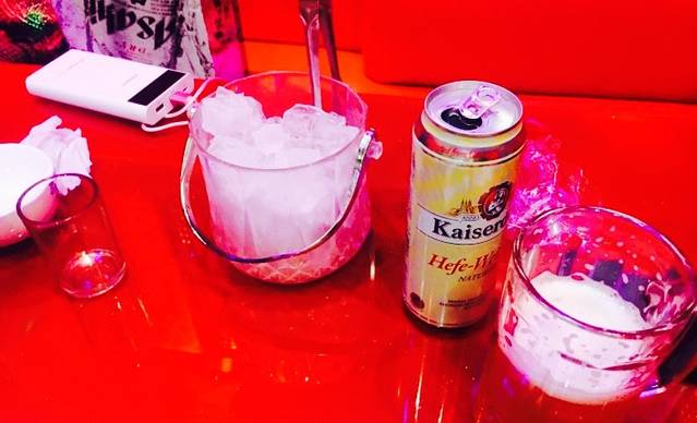 张胖子串城烧烤店