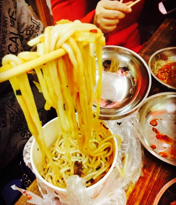 地道战卤粉(名牌大厦店)