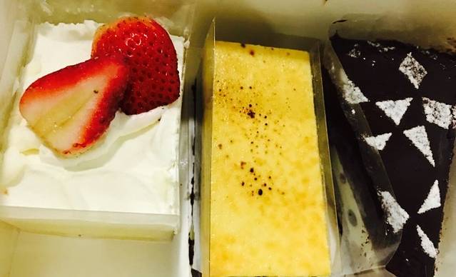 星巴克(杭州萧山银隆百货店)