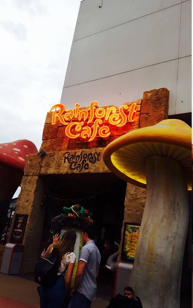 Rainforest Cafe