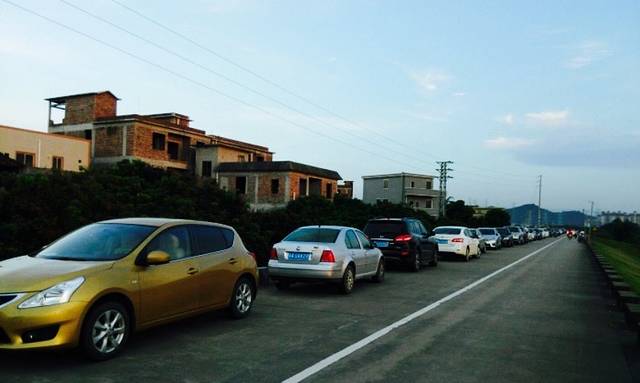 竹园农庄(菜地塱河堤街店)