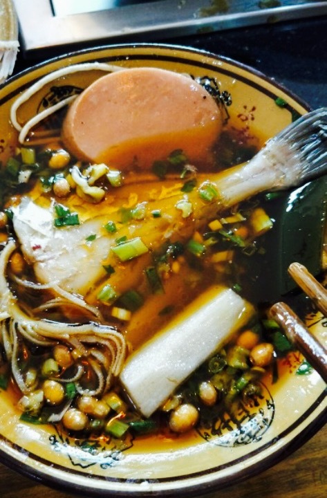 桃园结义美蛙耗儿鱼(龙都南路店)