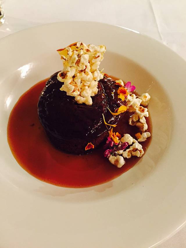 Bernti's Mountain Inn: Bar, Grill & Brasserie