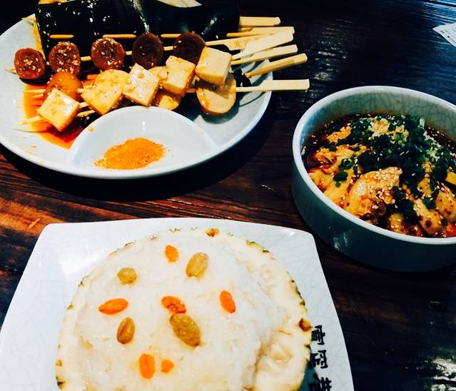 张氏宽窄巷成都名小吃(时代天街店)