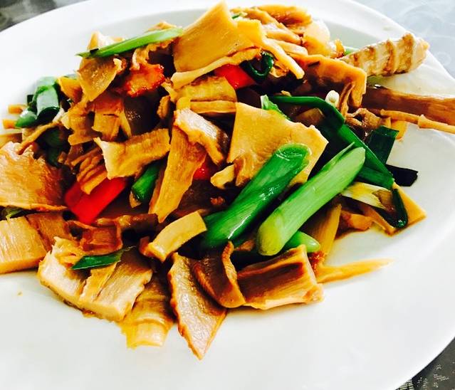 十里花街农家乐