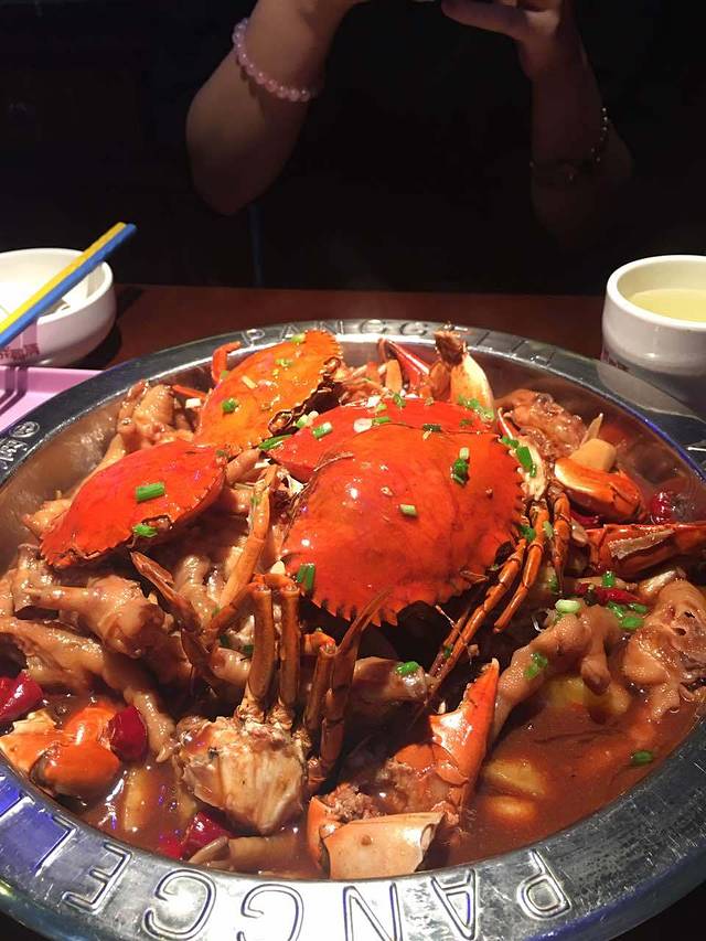 胖哥俩肉蟹煲(勒泰中心店)