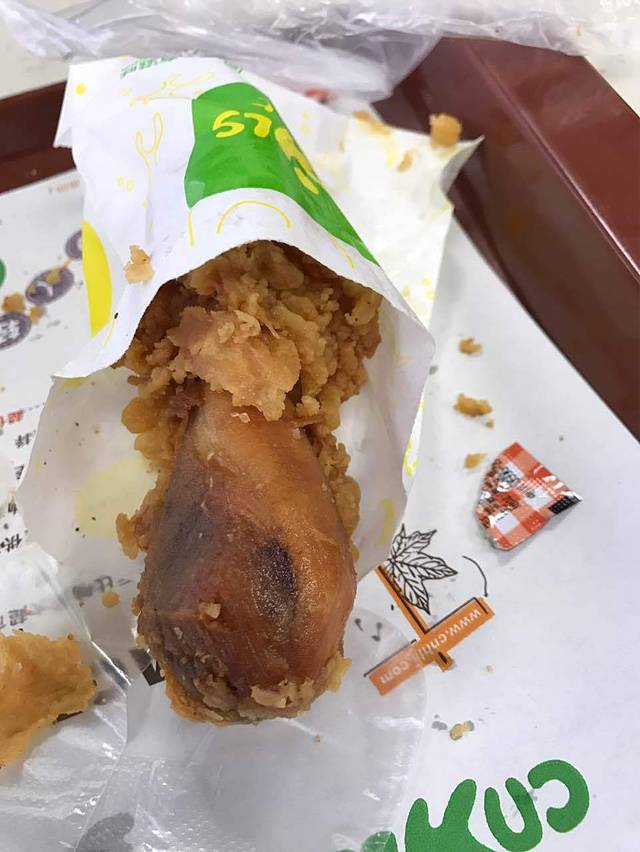 华莱士·全鸡汉堡(建中小区店)