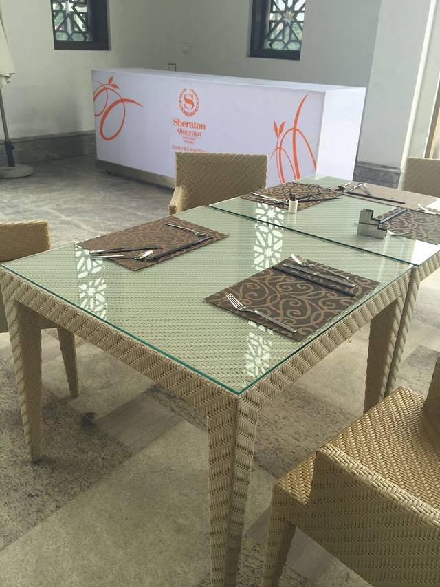 盛宴标帜自助餐厅