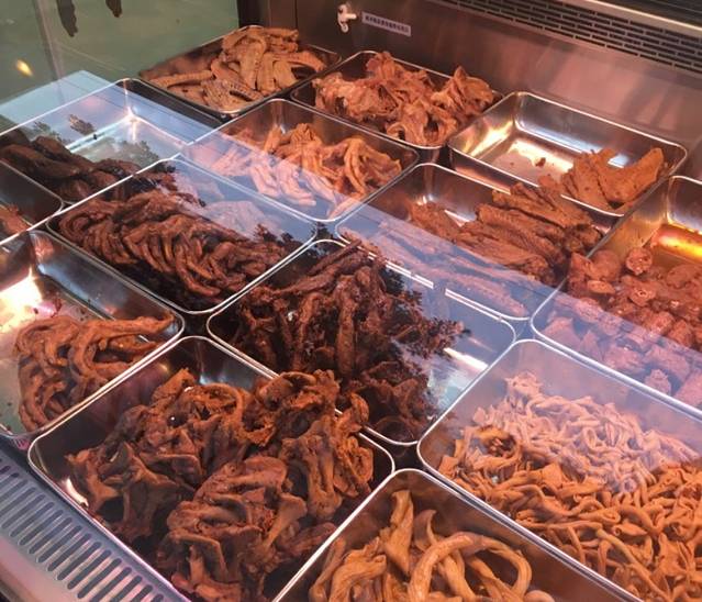 绝味鸭脖(泰日镇店)