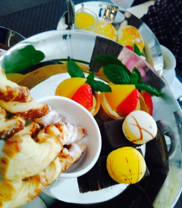 舟山绿城玫瑰园酒店·遇见19楼餐厅