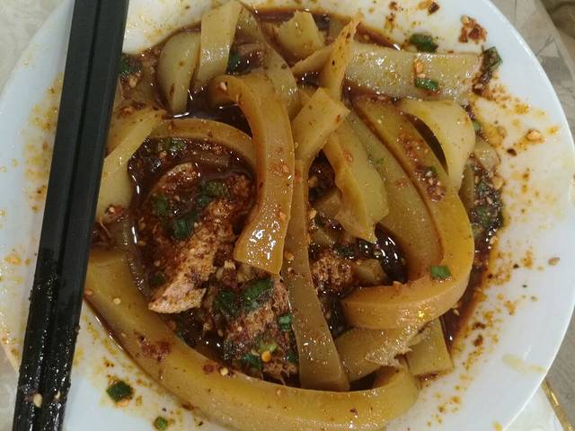 清真·马忠酿皮麻辣烫