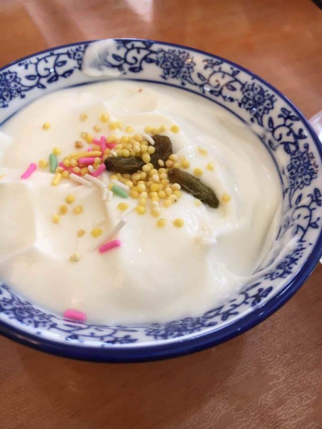 洪三灌汤包(新华街店)