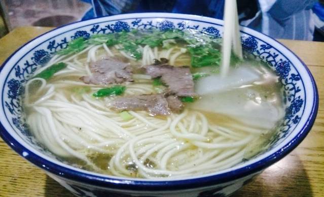 还能赢积分换大奖马上下载 兰州老马拉面地址:常营乡民族家园13号楼