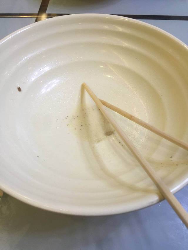 周氏鸭血粉丝(万嘉永升华庭店)