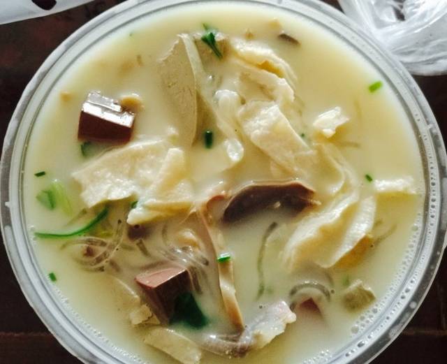 鸭品记老鸭汤鸭血粉丝(竹山路店)