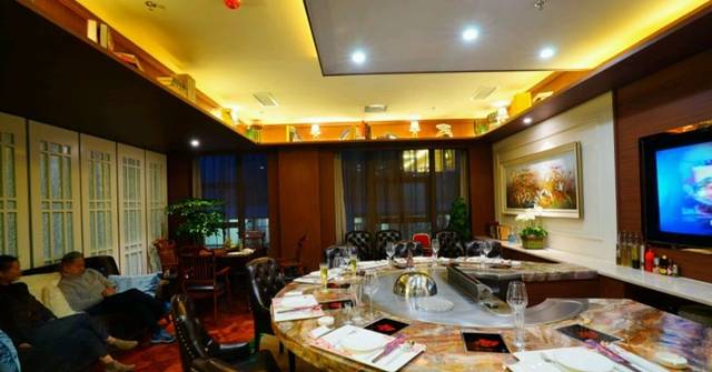 龙滩口野肆铁板料理餐厅(第一店)