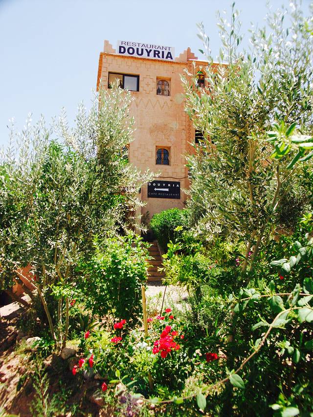 RESTAURANT DOUYRIA