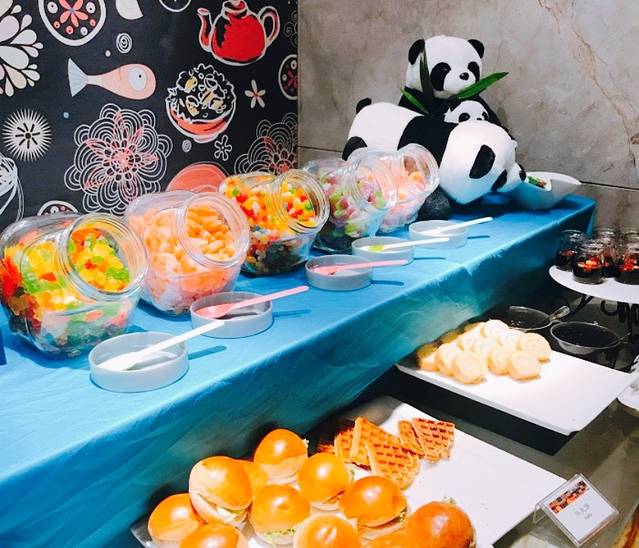 西藏饭店红宫餐厅