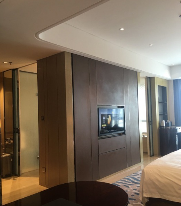 大连体育中心皇冠假日酒店·彩丰楼