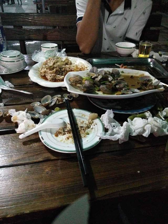 东门烤串坊(安丘店)