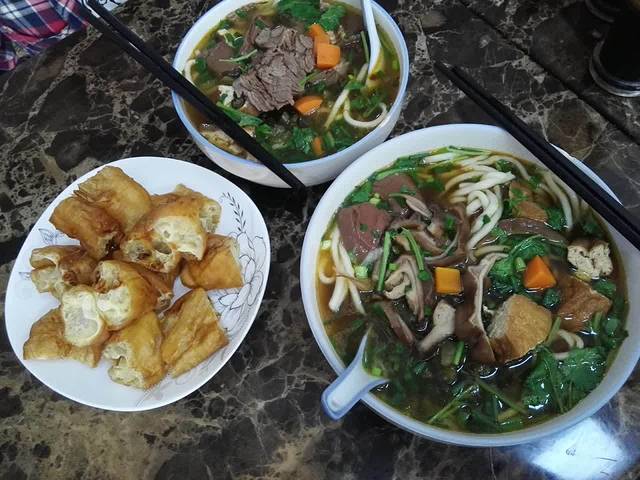 林记老坛酸菜面