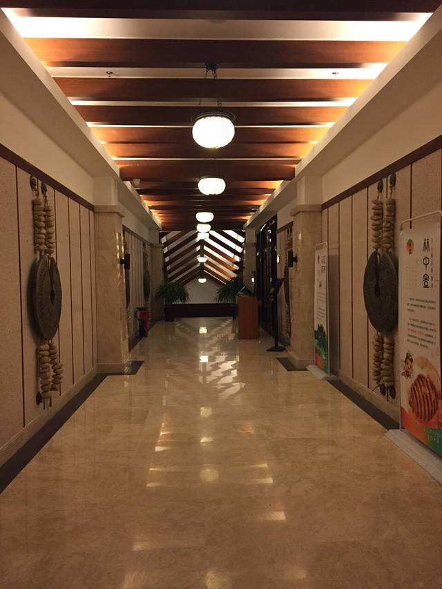 亚泰雨林度假酒店·四季西餐厅